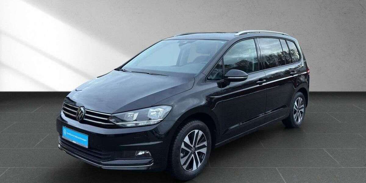 VW Touran 1.011 km 35.960 &euro; Schleswig 24837