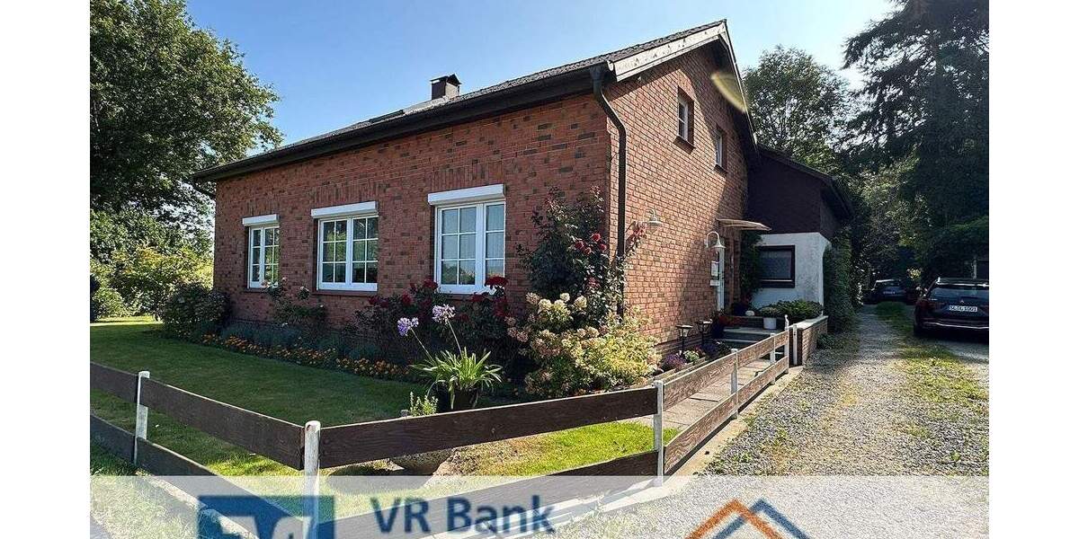 Einfamilienhaus Uelsby - 8 Zimmer, 168 m&sup2;, 229.000&euro; | Angebot:25745855