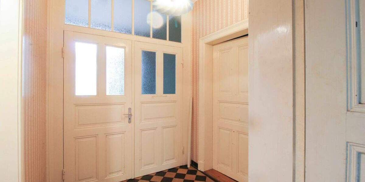 Einfamilienhaus Schwabstedt - 6 Zimmer, 240.000&euro; | Angebot:25864763