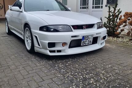 Nissan Skyline 80.958 km 65.900 &euro; Rieseby 24354