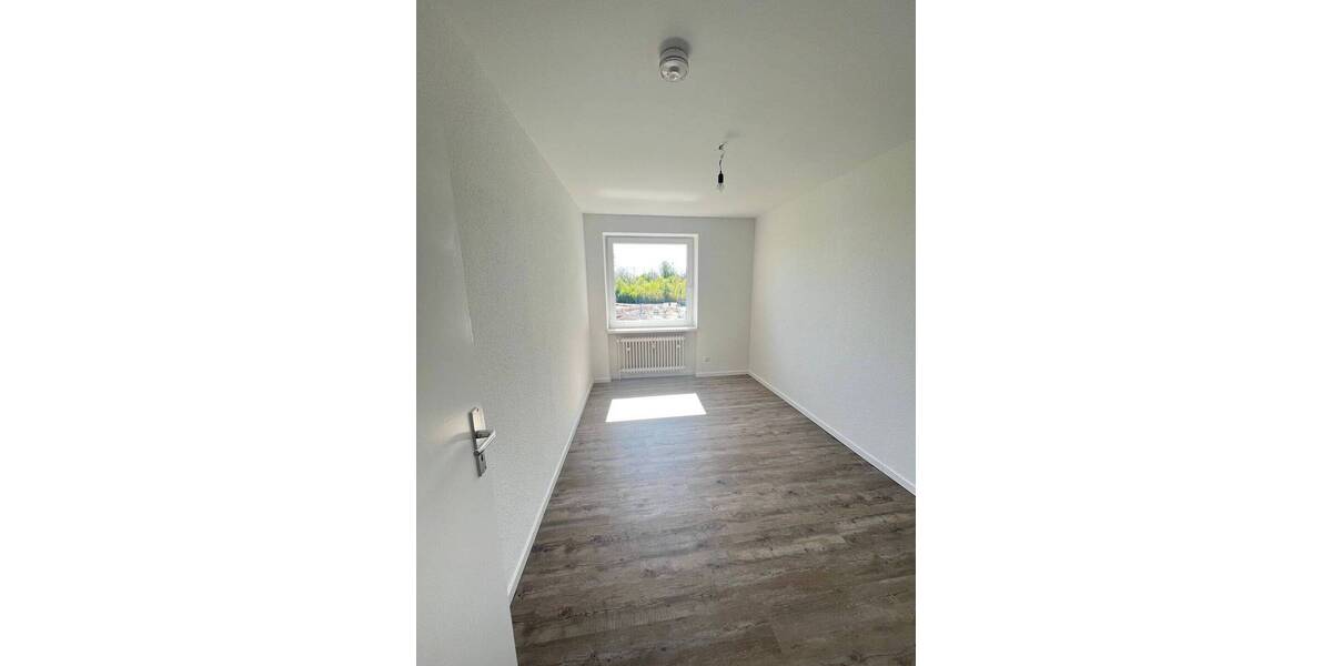 Etagenwohnung Kappeln - 4 Zimmer, 99 m&sup2;, 887&euro; | Angebot:26643758