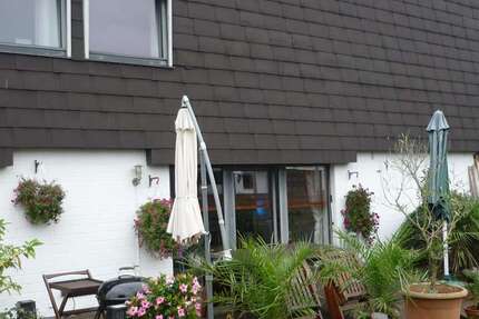 Haus Osterrönfeld - 10 Zimmer, 370 m&sup2;, 550.000&euro; | Angebot:25992004