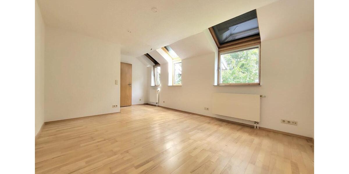 Einfamilienhaus Neuberend - 11 Zimmer, 263 m&sup2;, 750.000&euro; | Angebot:24739604