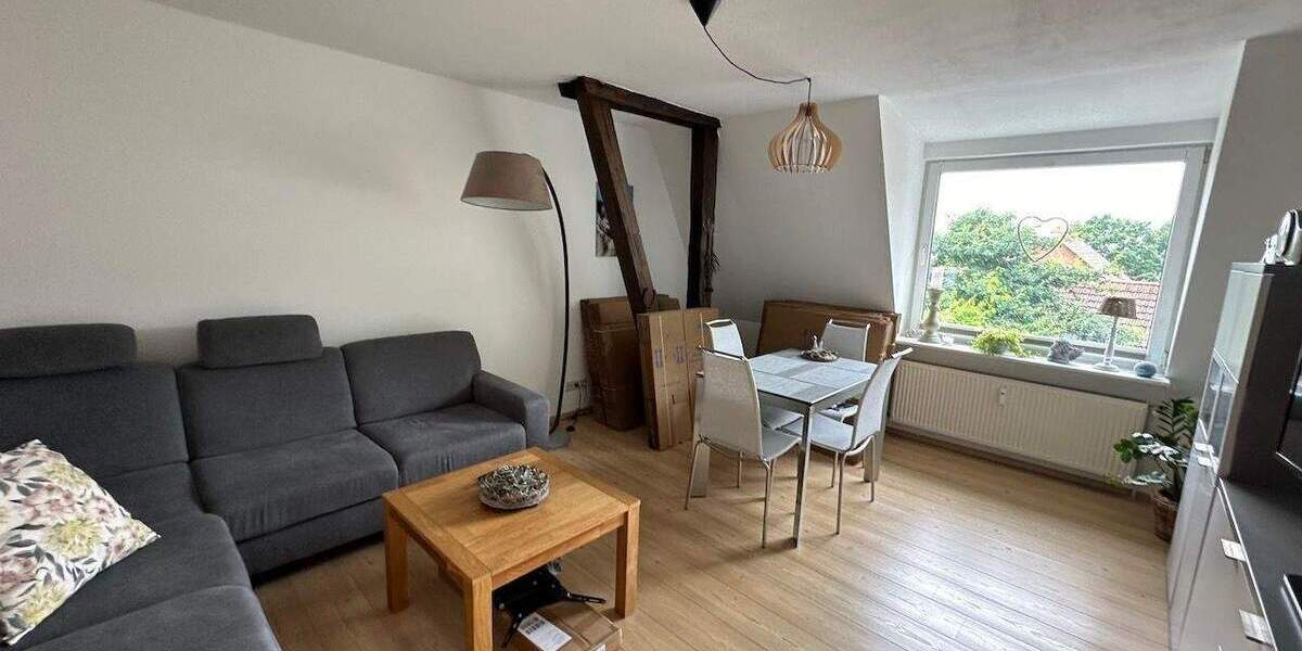 Etagenwohnung Borgstedt - 3 Zimmer, 72 m&sup2;, 680&euro; | Angebot:25743471