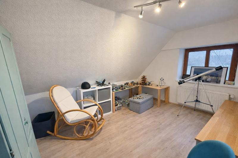 Modernisiertes Familienhaus mit viel Platz zum Leben und moderner Energietechnik - Einfamilienhaus Damendorf | Angebot:25381226