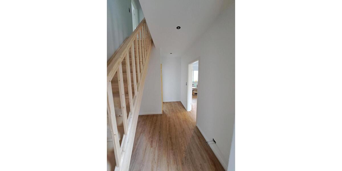 Einfamilienhaus Treia - 5 Zimmer, 126 m&sup2;, 1.300&euro; | Angebot:26633460