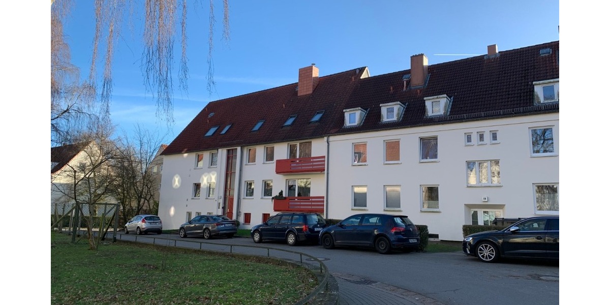Provisionsfrei!!! 3-Zimmer Wohnung mit 2 Balkonen in 24837 Schleswig zu vermieten! - Etagenwohnung Schleswig | Angebot:27346074