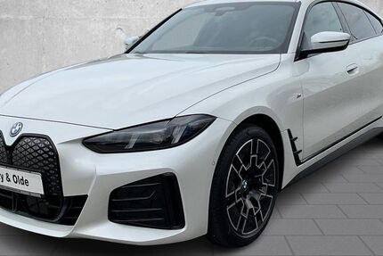BMW i4 14.920 km 51.980 &euro; Rendsburg 24768