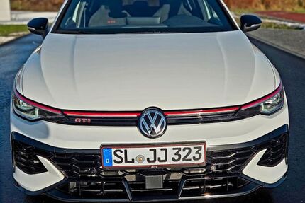 VW Golf 14.000 km 22.999 &euro; Silberstedt 24887