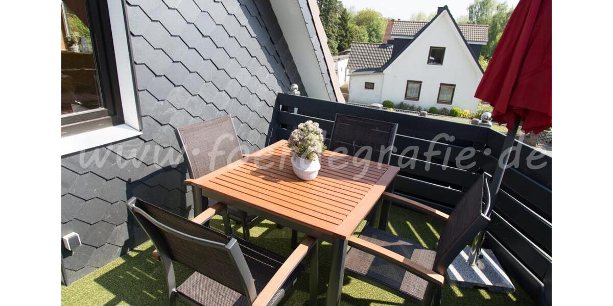 Dachgeschoßwohnung Osterby - 2 Zimmer, 75 m&sup2;, 900&euro; | Angebot:25988123