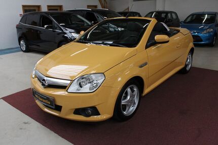 Opel Tigra 198.540 km 1.250 &euro; Rendsburg 24768