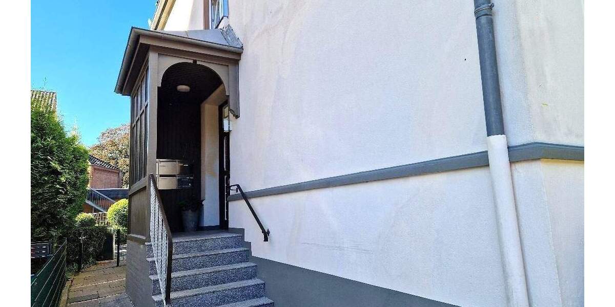 Etagenwohnung Rendsburg - 8 Zimmer, 160 m&sup2;, 229.000&euro; | Angebot:25700569