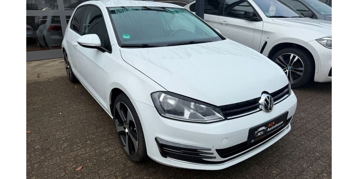 VW Golf 111.560 km 8.490 &euro; Eggebek 24852