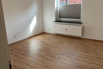 Wohnung Westerrönfeld - 1 Zimmer, 30 m&sup2;, 380&euro; | Angebot:25944638