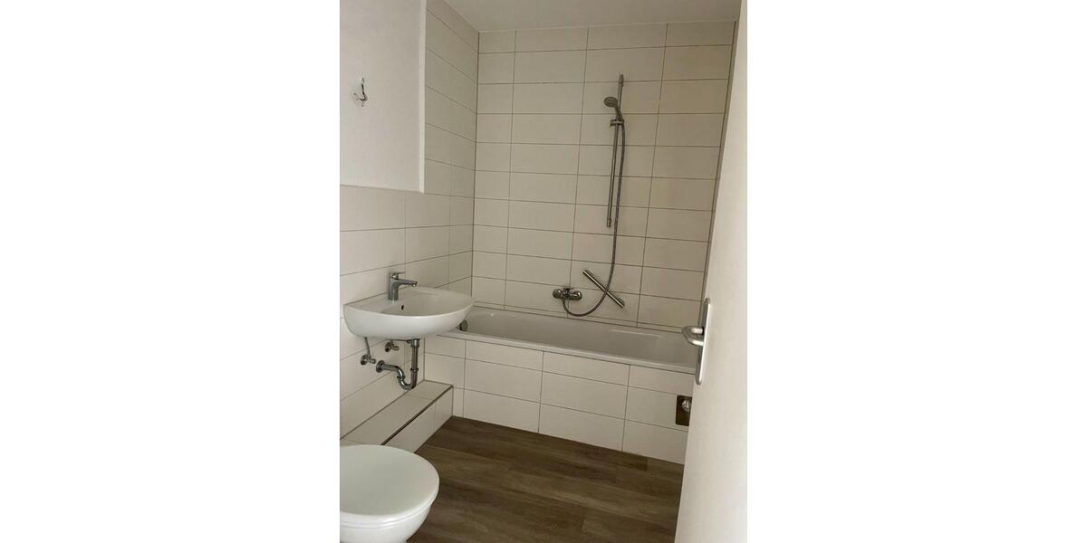 Etagenwohnung Schleswig - 3 Zimmer, 76 m&sup2;, 840&euro; | Angebot:25483114