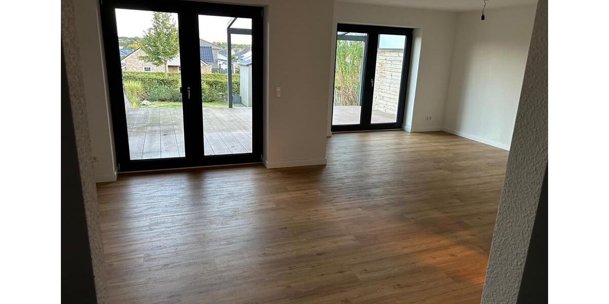 Reihenhaus Schleswig - 4 Zimmer, 128 m&sup2;, 1.280&euro; | Angebot:26674251