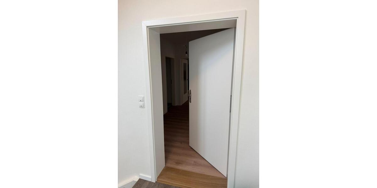 Etagenwohnung Schleswig - 2 Zimmer, 74 m&sup2;, 890&euro; | Angebot:26443422