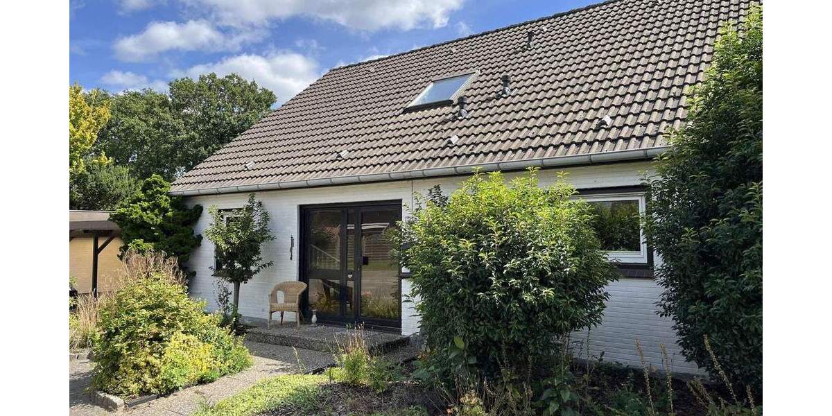 Mehrfamilienhaus, Wohnhaus Tetenhusen - 7 Zimmer, 174 m&sup2;, 219.000&euro; | Angebot:25706537