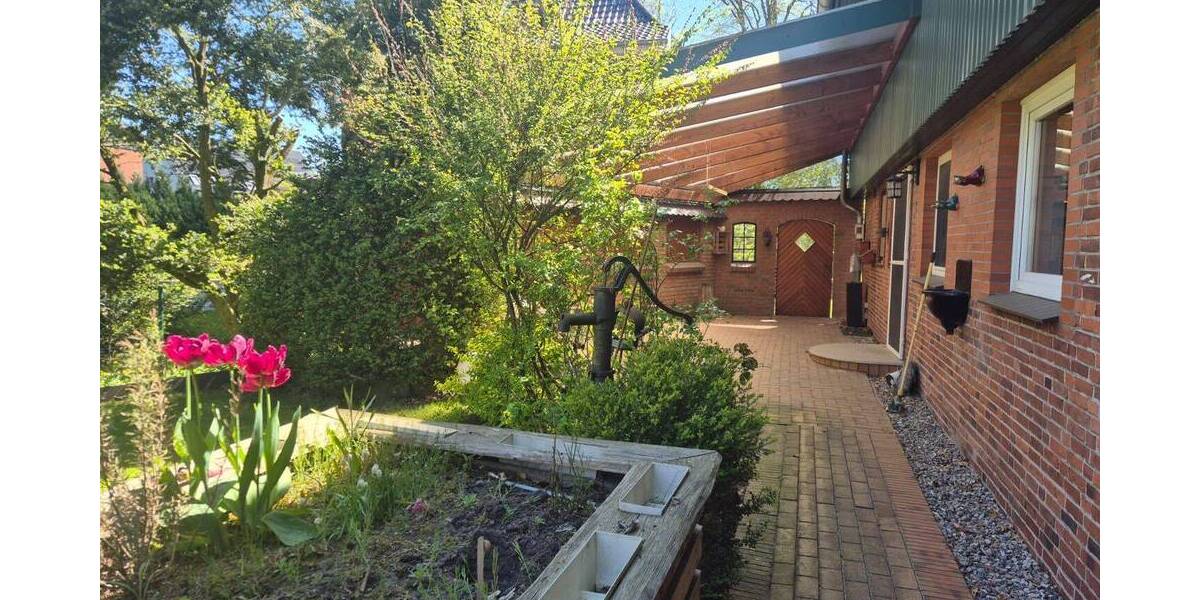 Mehrfamilienhaus, Wohnhaus Fockbek - 6 Zimmer, 200 m&sup2;, 1.490&euro; | Angebot:26433587