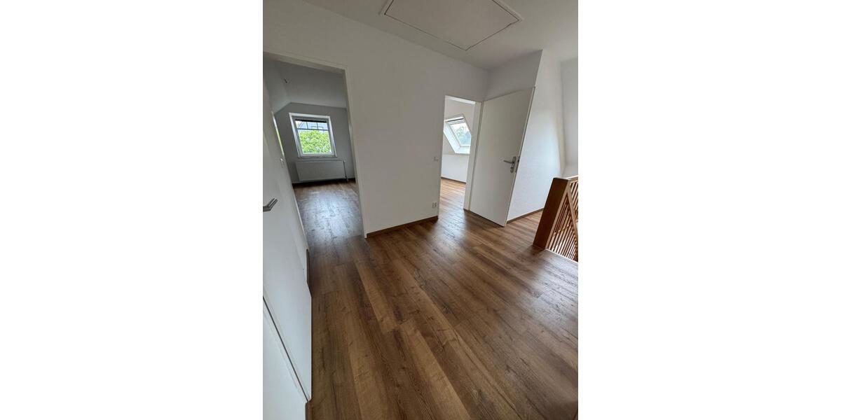 Reihenhaus Tastrup - 6 Zimmer, 155 m&sup2;, 1.490&euro; | Angebot:26642945
