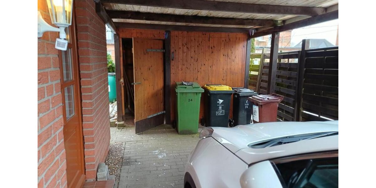 Einfamilienhaus Jübek - 3 Zimmer, 105 m&sup2;, 950&euro; | Angebot:25976843