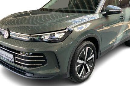 VW Tiguan 5.500 km 43.890 &euro; Süderbrarup 24392