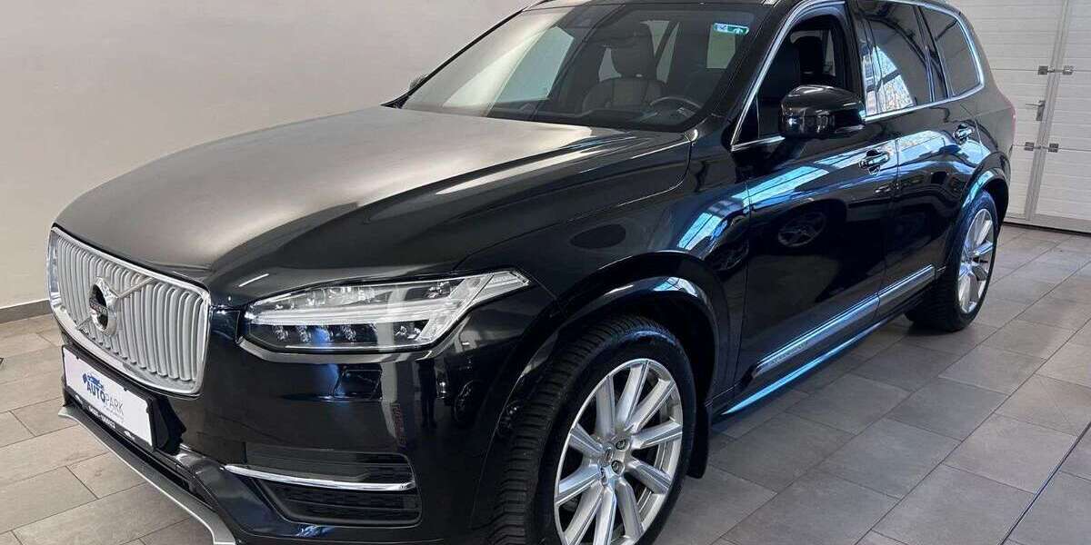 Volvo XC90 141.959 km 29.980 &euro; Rendsburg 24768