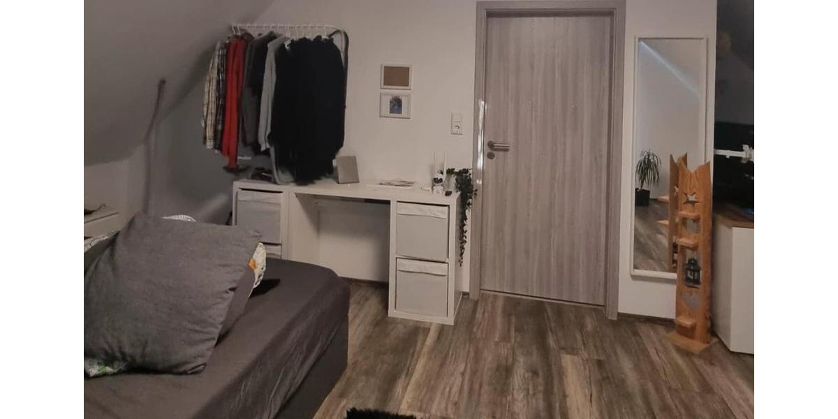 Etagenwohnung Großenwiehe - 3 Zimmer, 97 m&sup2;, 1.015&euro; | Angebot:26652141