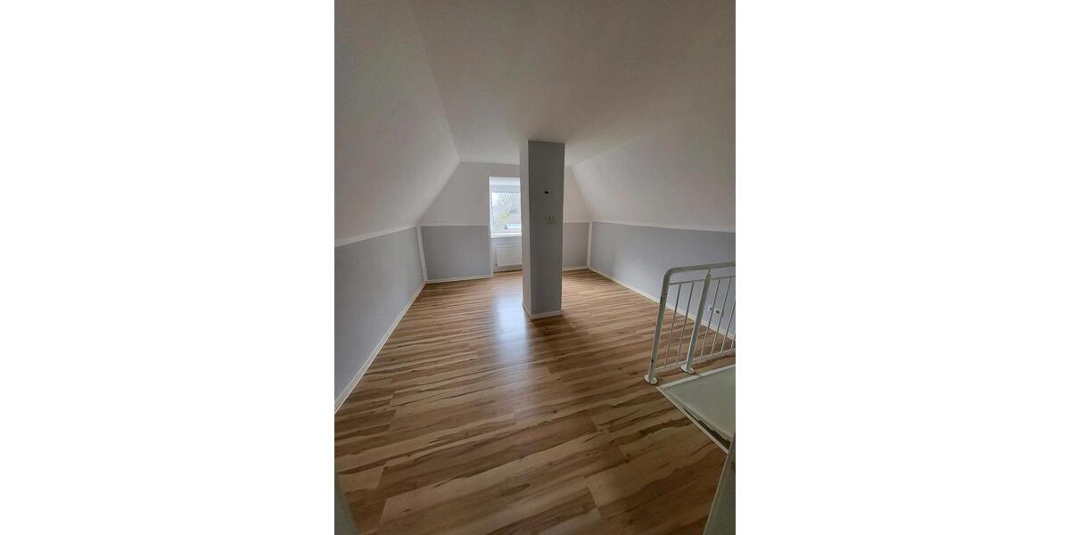 Einfamilienhaus Kropp - 6 Zimmer, 130 m&sup2;, 1.350&euro; | Angebot:26504585