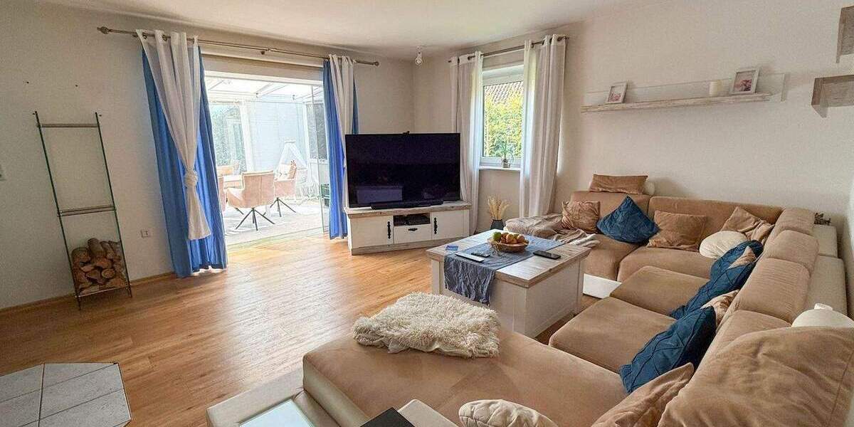 Einfamilienhaus Schwabstedt - 5 Zimmer, 133 m&sup2;, 220.000&euro; | Angebot:25768116