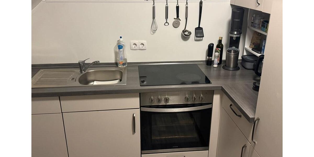 Dachgeschoßwohnung Steinbergkirche - 1 Zimmer, 70 m&sup2;, 750&euro; | Angebot:25942299