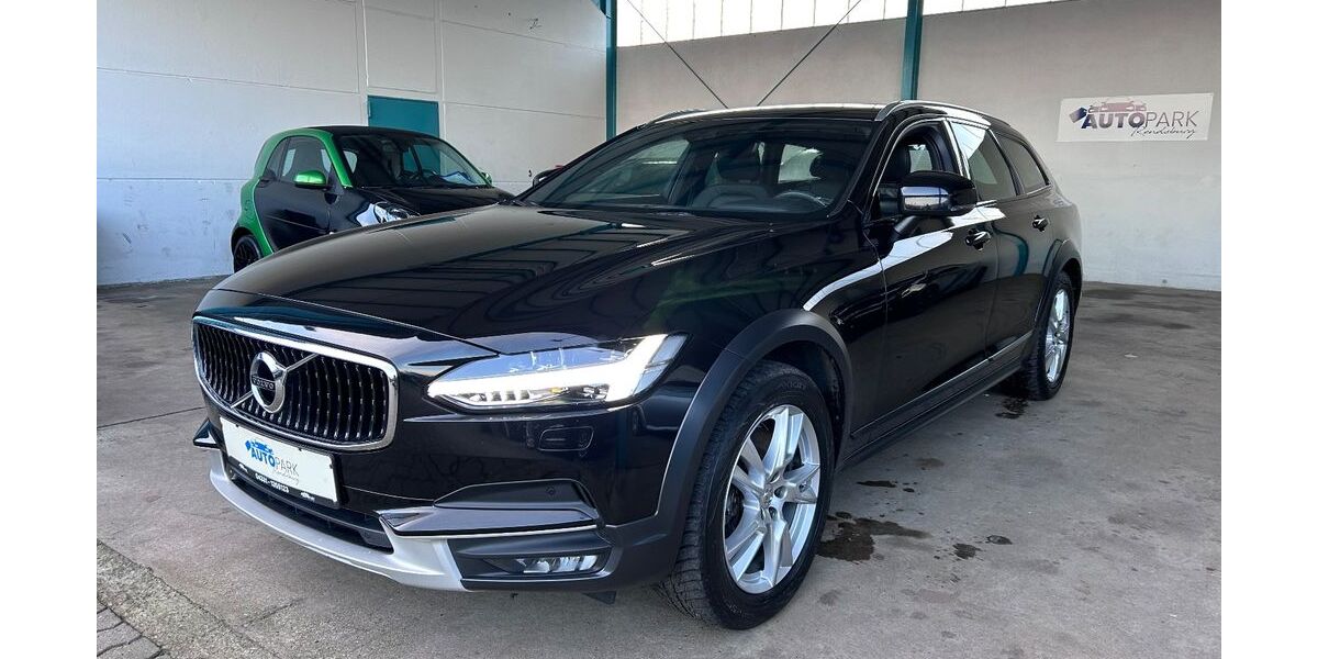 Volvo V90 Cross Country 220.809 km 17.980 &euro; Rendsburg 24768