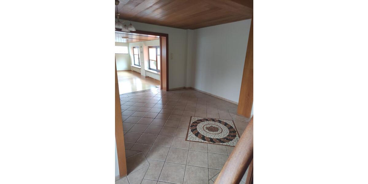 Einfamilienhaus Büdelsdorf - 4 Zimmer, 120 m&sup2;, 329.000&euro; | Angebot:22582743