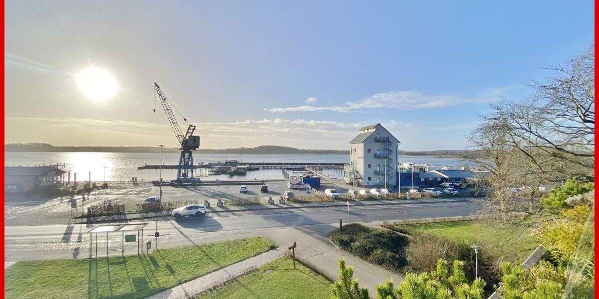 Etagenwohnung Schleswig - 3 Zimmer, 96 m&sup2;, 1.210&euro; | Angebot:25745899