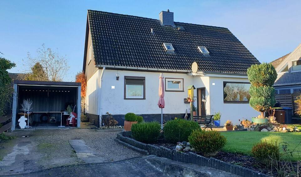 Einfamilienhaus Windeby / Kochendorf Kochendorf - 7 Zimmer, 143 m&sup2;, 199.000&euro; | Angebot:25769044