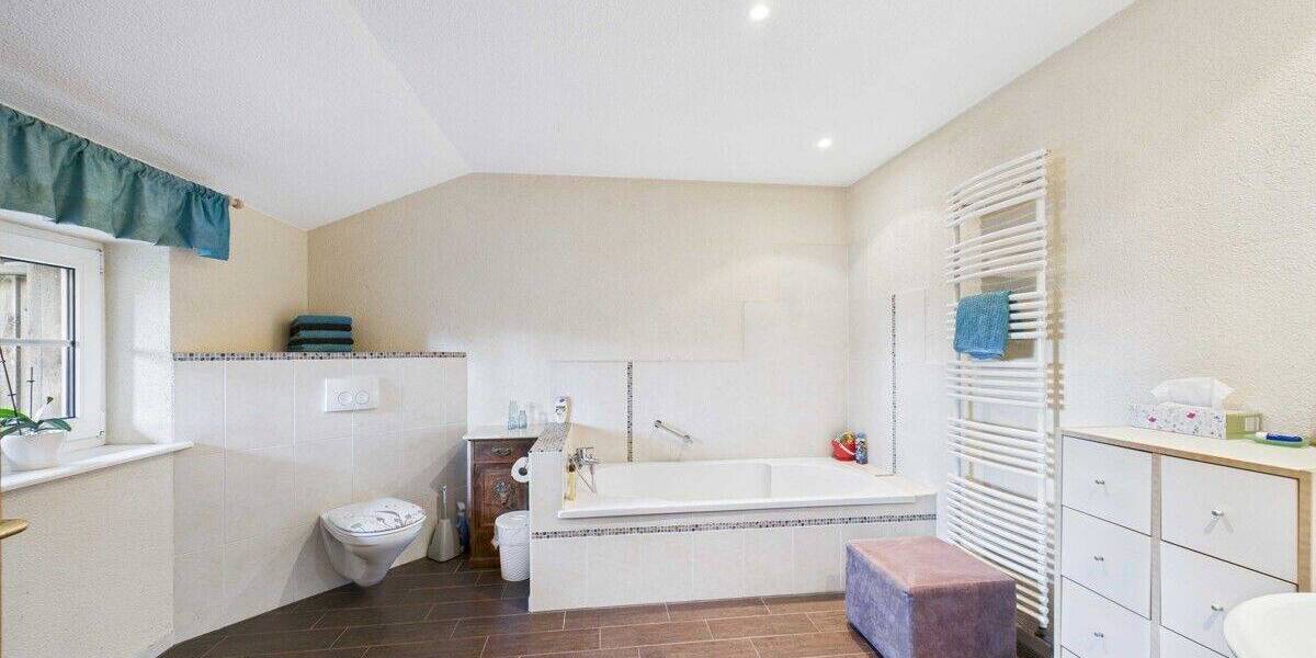 Mehrfamilienhaus, Wohnhaus Dollerup Tiefengruft - 1 Zimmer, 307 m&sup2;, 749.000&euro; | Angebot:25663338