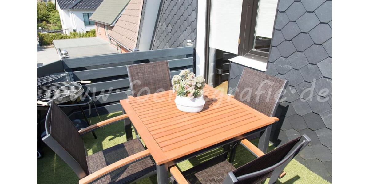 Dachgeschoßwohnung Osterby - 2 Zimmer, 75 m&sup2;, 900&euro; | Angebot:25988123