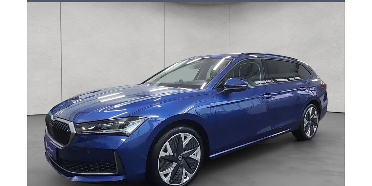 Skoda Superb 12.410 km 40.480 &euro; Rendsburg 24768