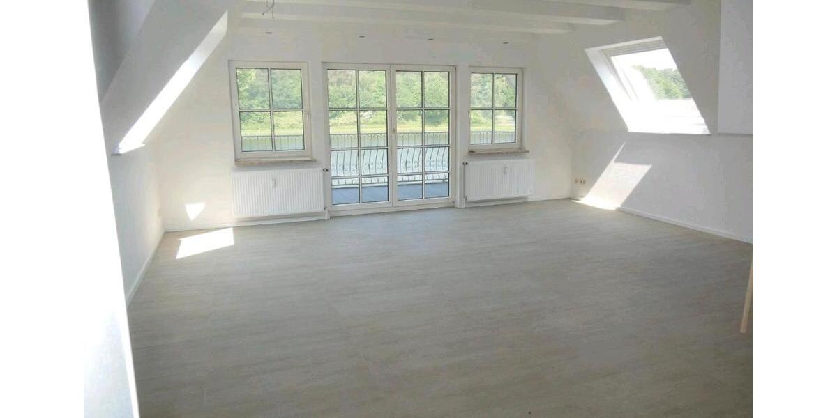 Maisonettenwohnung Westerrönfeld - 4 Zimmer, 135 m&sup2;, 1.350&euro; | Angebot:25974196