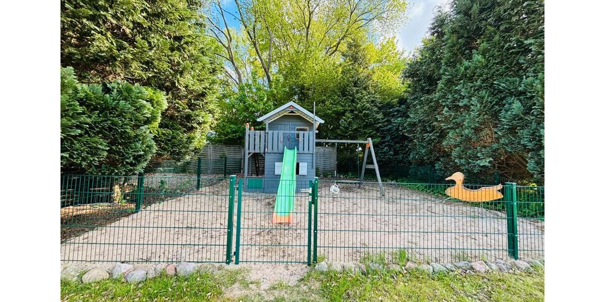 Einfamilienhaus Fockbek - 8 Zimmer, 195 m&sup2;, 1.700&euro; | Angebot:26635987