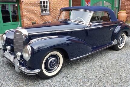 Mercedes-Benz 300 41.990 km 449.000 &euro; Steinbergkirche 24972