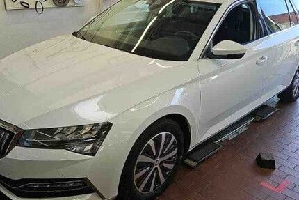 Skoda Superb 52.800 km 24.990 &euro; Rendsburg 24768