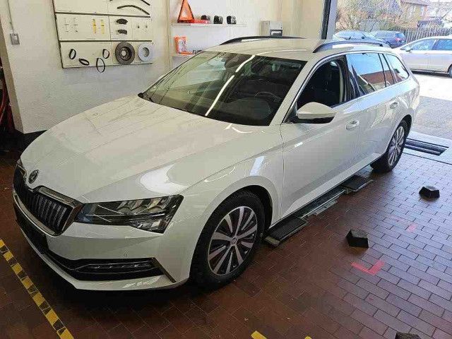 Skoda Superb 52.800 km 24.990 &euro; Rendsburg 24768