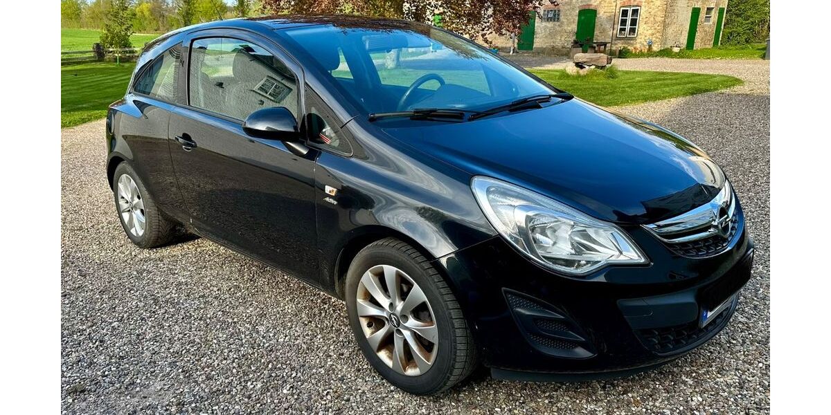 Opel Corsa 235.000 km 1.890 &euro; Boren 24392