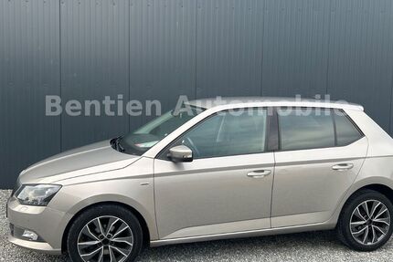 Skoda Fabia 74.980 km 9.890 &euro; Schleswig 24837