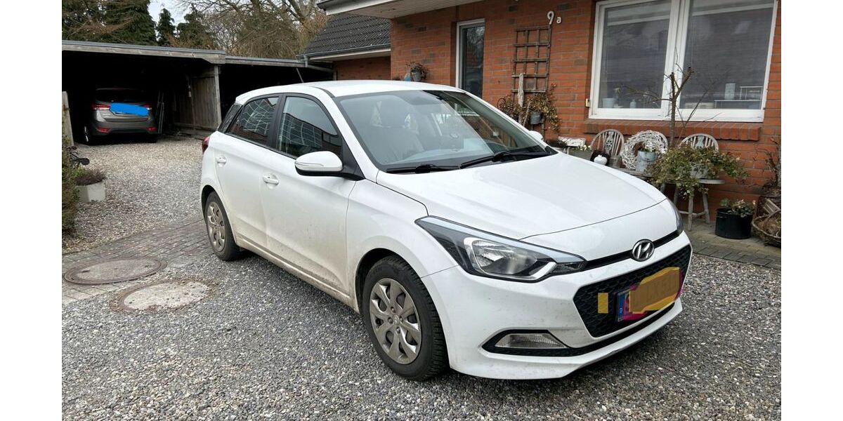 Hyundai i20 100.100 km 7.100 &euro; Sterup 24996