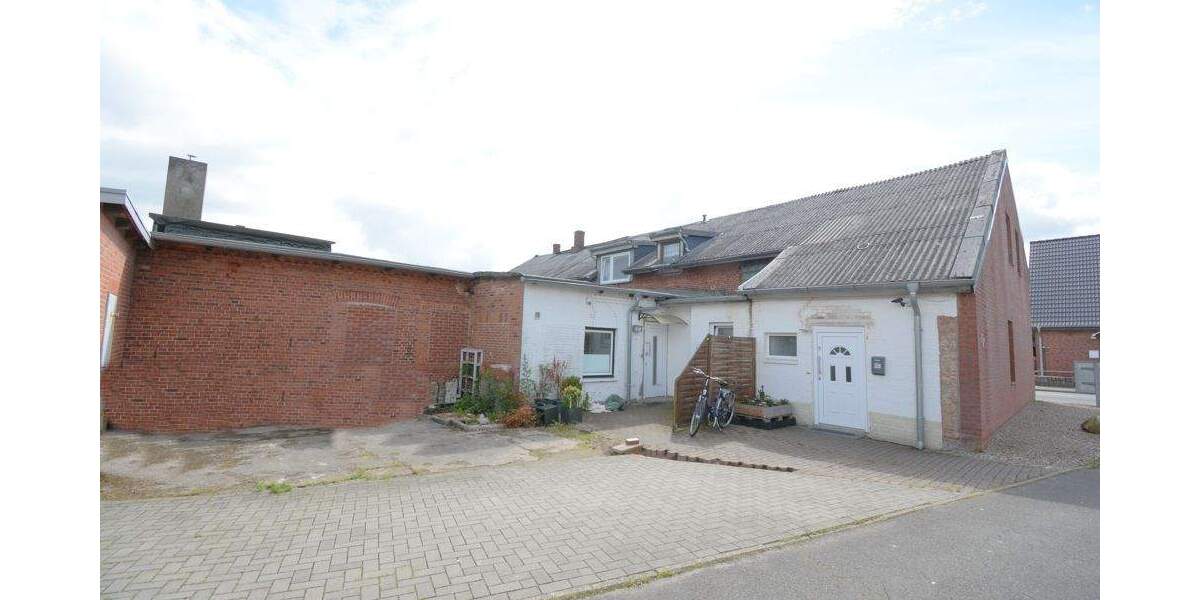 Mehrfamilienhaus, Wohnhaus Büdelsdorf - 580.000&euro; | Angebot:25735469