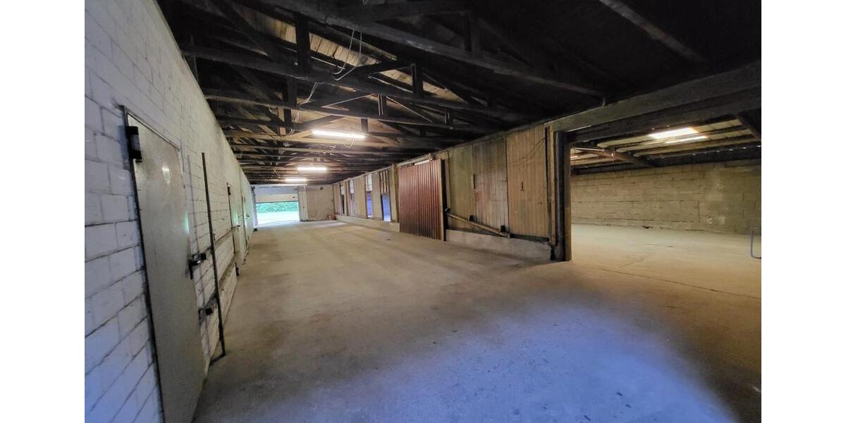 Einfamilienhaus Neuberend - 11 Zimmer, 263 m&sup2;, 750.000&euro; | Angebot:24739604