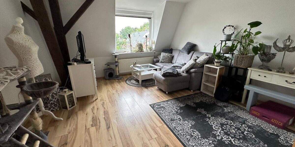 Etagenwohnung Borgstedt - 3 Zimmer, 72 m&sup2;, 680&euro; | Angebot:25743471