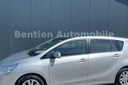Toyota Verso 178.500 km 6.990 &euro; Schleswig 24837